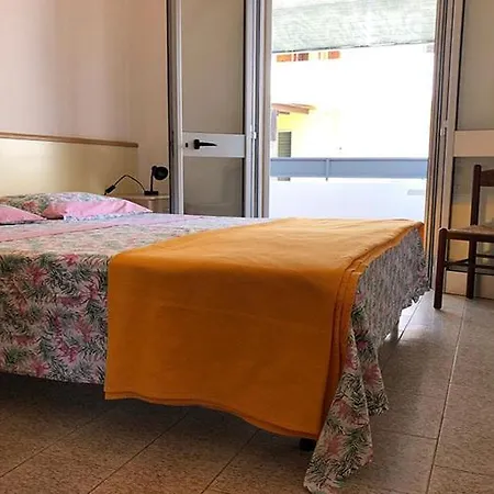 Baia Smeralda Apartamento *