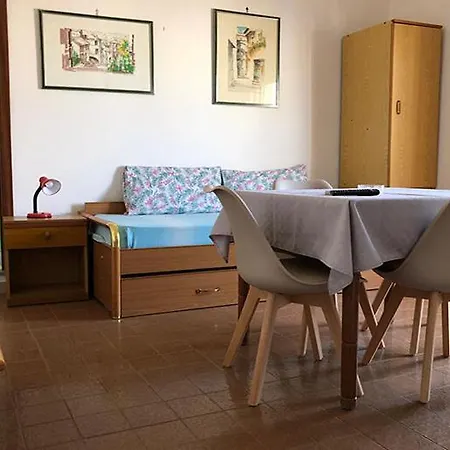 Baia Smeralda Apartamento *